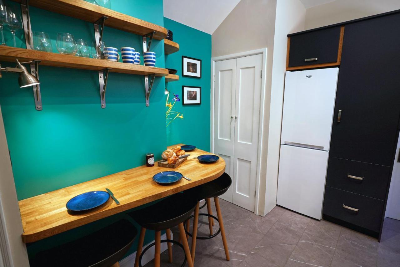דירות ווינצ'סטר Tastefully Decorated 1-Bed With Free Parking - At Hem מראה חיצוני תמונה